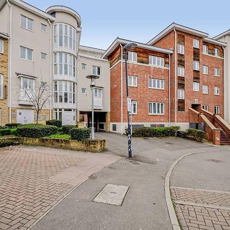 Entire Apartment Sleeps 4 Near The River Thames - #1515 Maidenhead Exterior foto